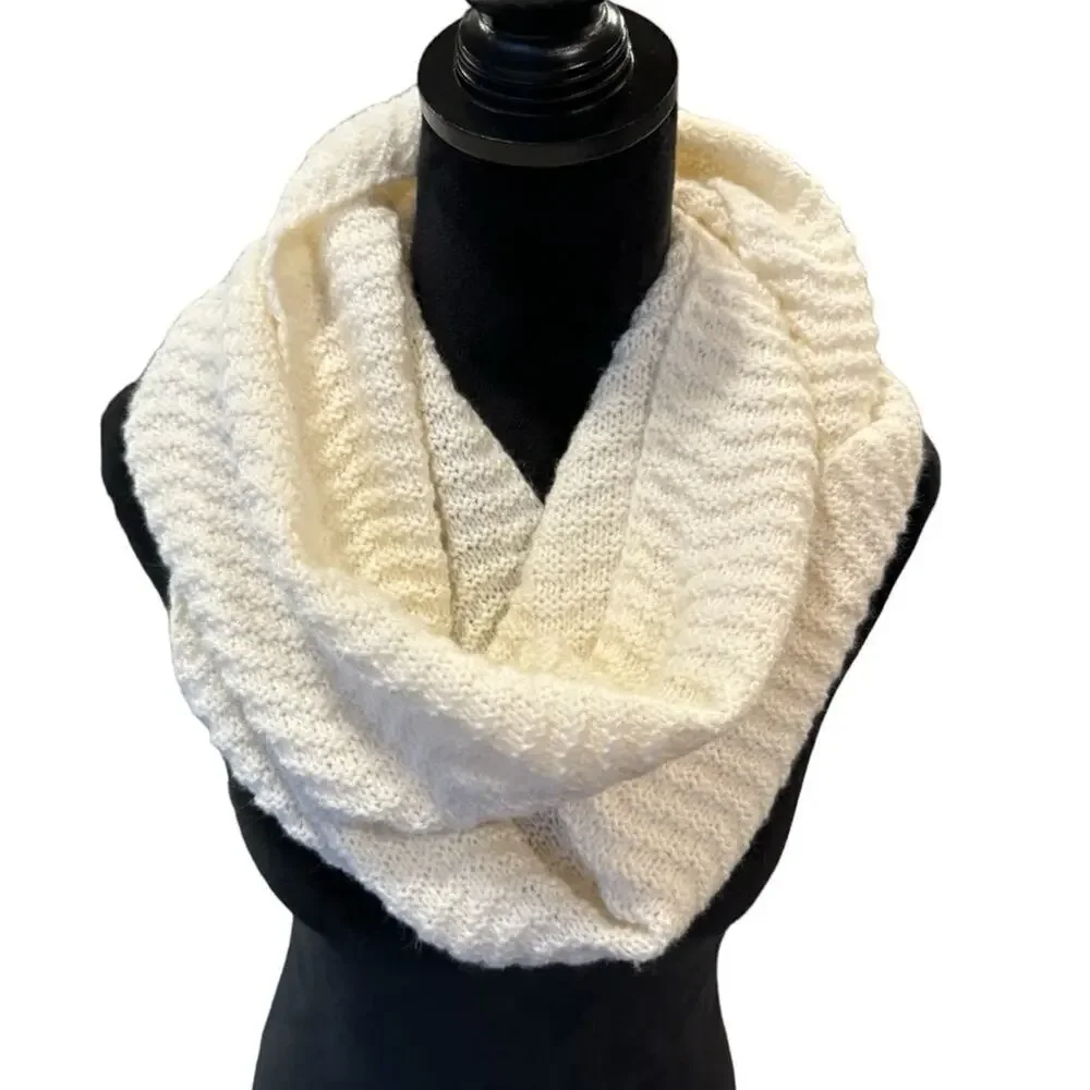 Cotton On White Knit Infinity Scarf Women's One-Size